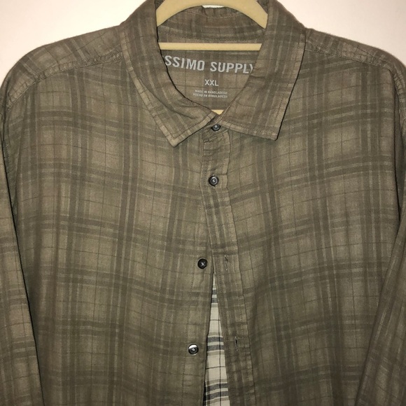 thin plaid shirts